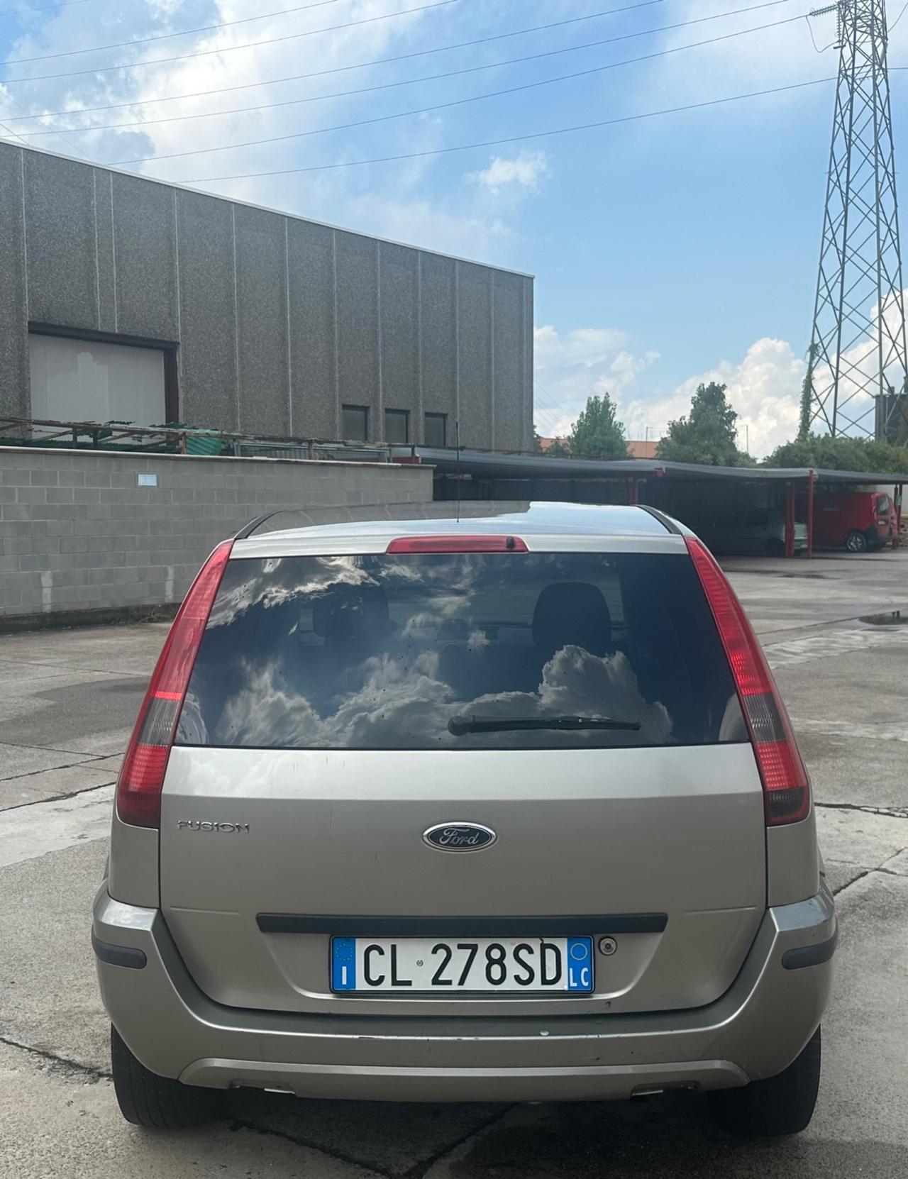 Ford Fusion 1.4 16V 5p.