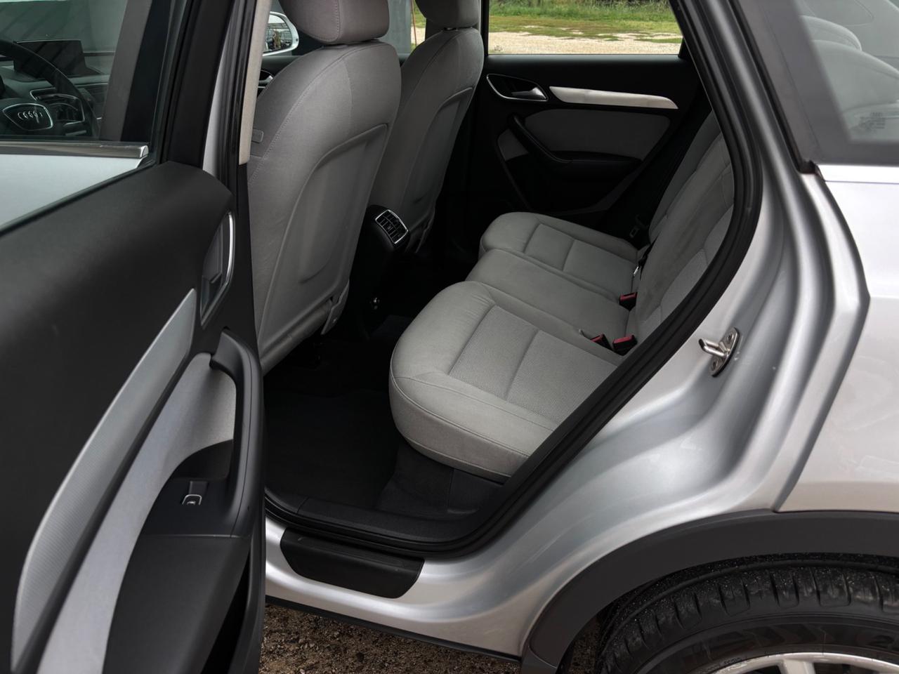 Audi Q3 2.0 TDI quattro. Garanzia 12 mesi