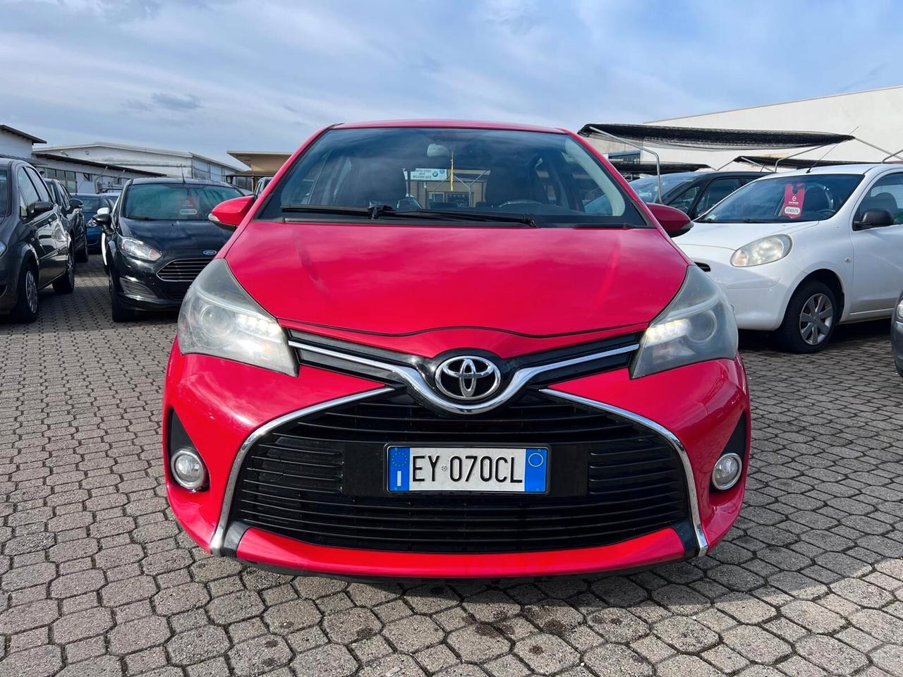 Toyota Yaris 1.0 5 porte Lounge