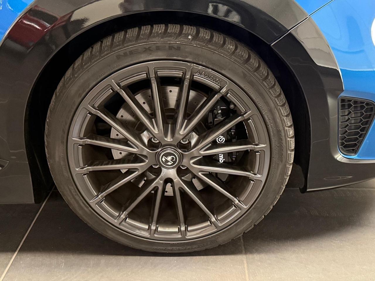 Abarth 695 1.4 Turbo T-Jet 180 CV Tributo 131 Rally