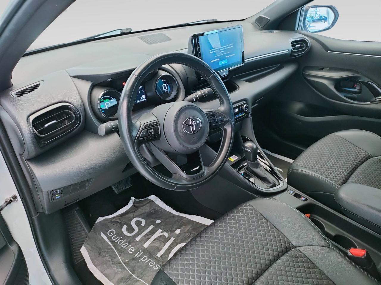 TOYOTA Yaris IV 2020 - Yaris 1.5h Style