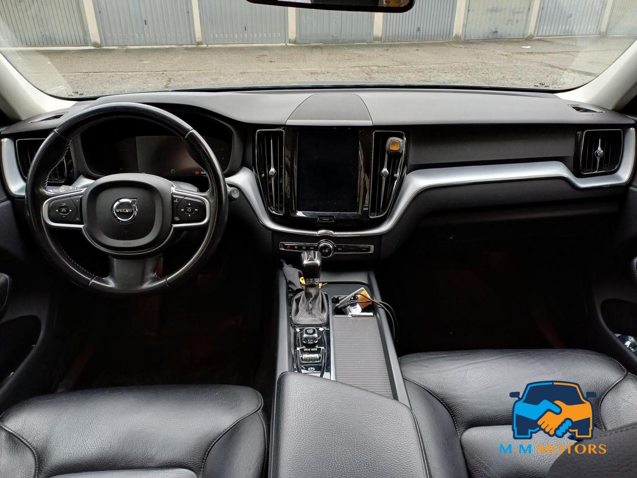 Volvo XC60 2.0 d4 Business awd geartronic my18