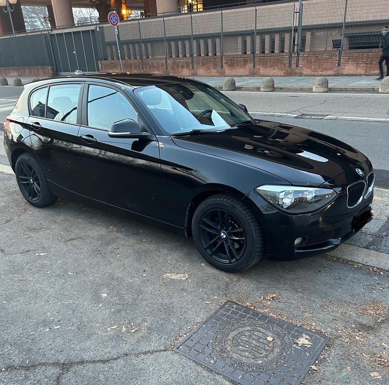 Bmw 116d 5p. Urban