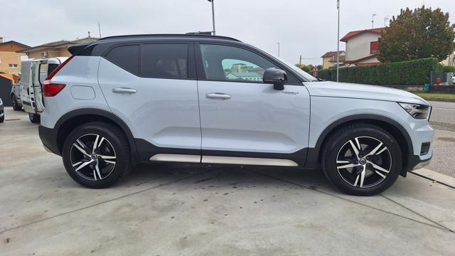 VOLVO XC40 D3 AWD Geartronic R-design N1 N°GA715