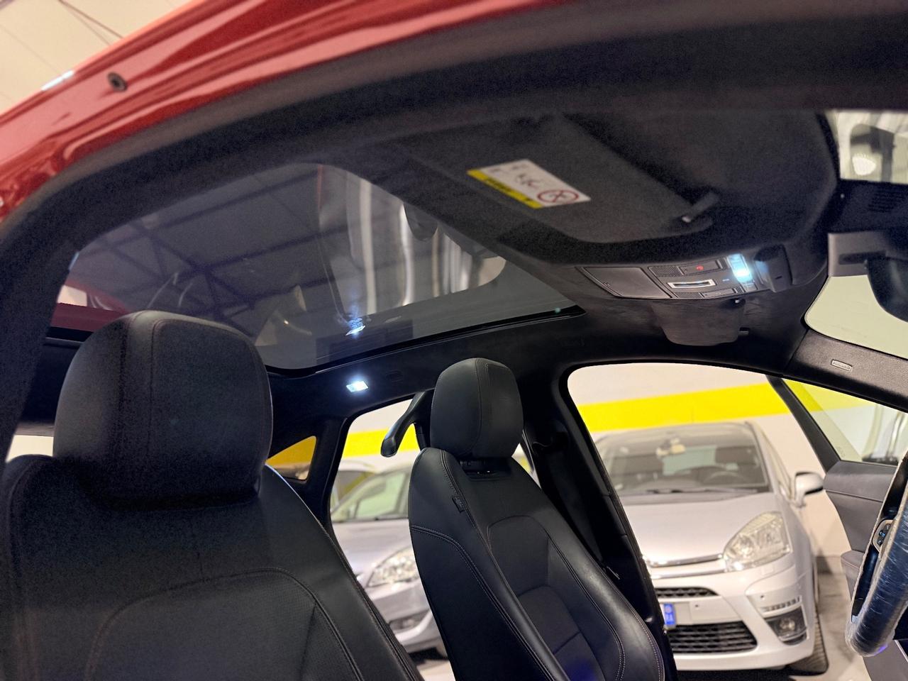 Jaguar E-Pace 2.0D 180 CV AWD First edition