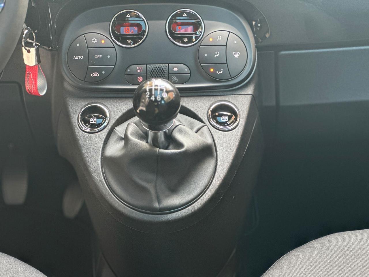 Fiat 500 1.0 Hybrid Dolcevita TETTO