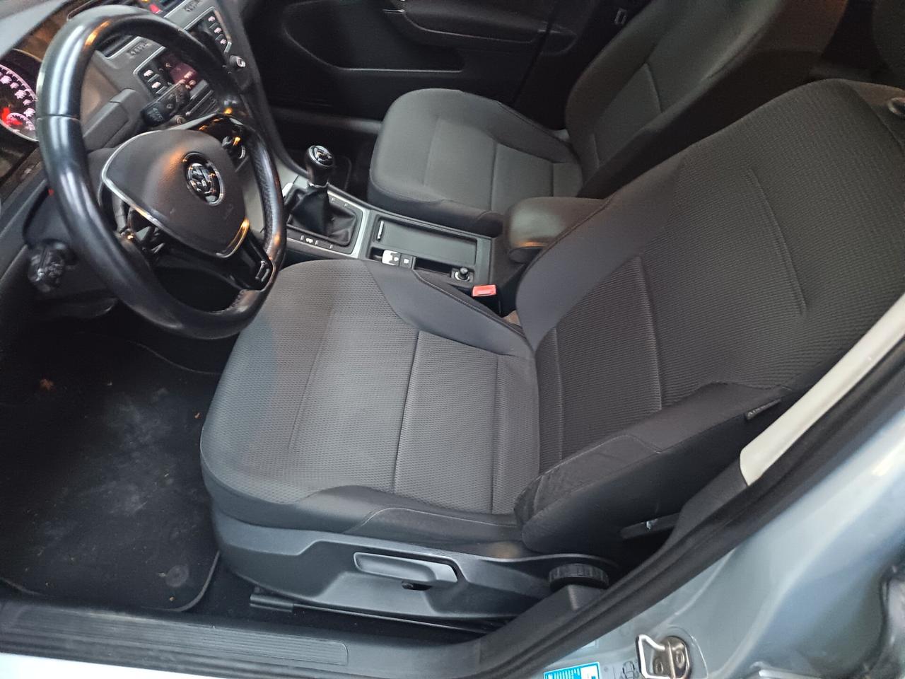 Volkswagen Golf Business 1.6 TDI 5p. Highline BlueMotion Technology