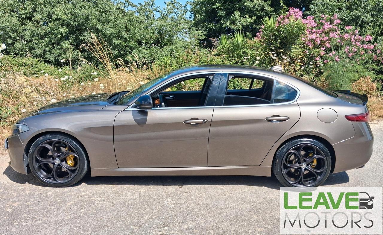 Alfa Romeo Giulia 180 CV AT8 (M1557)
