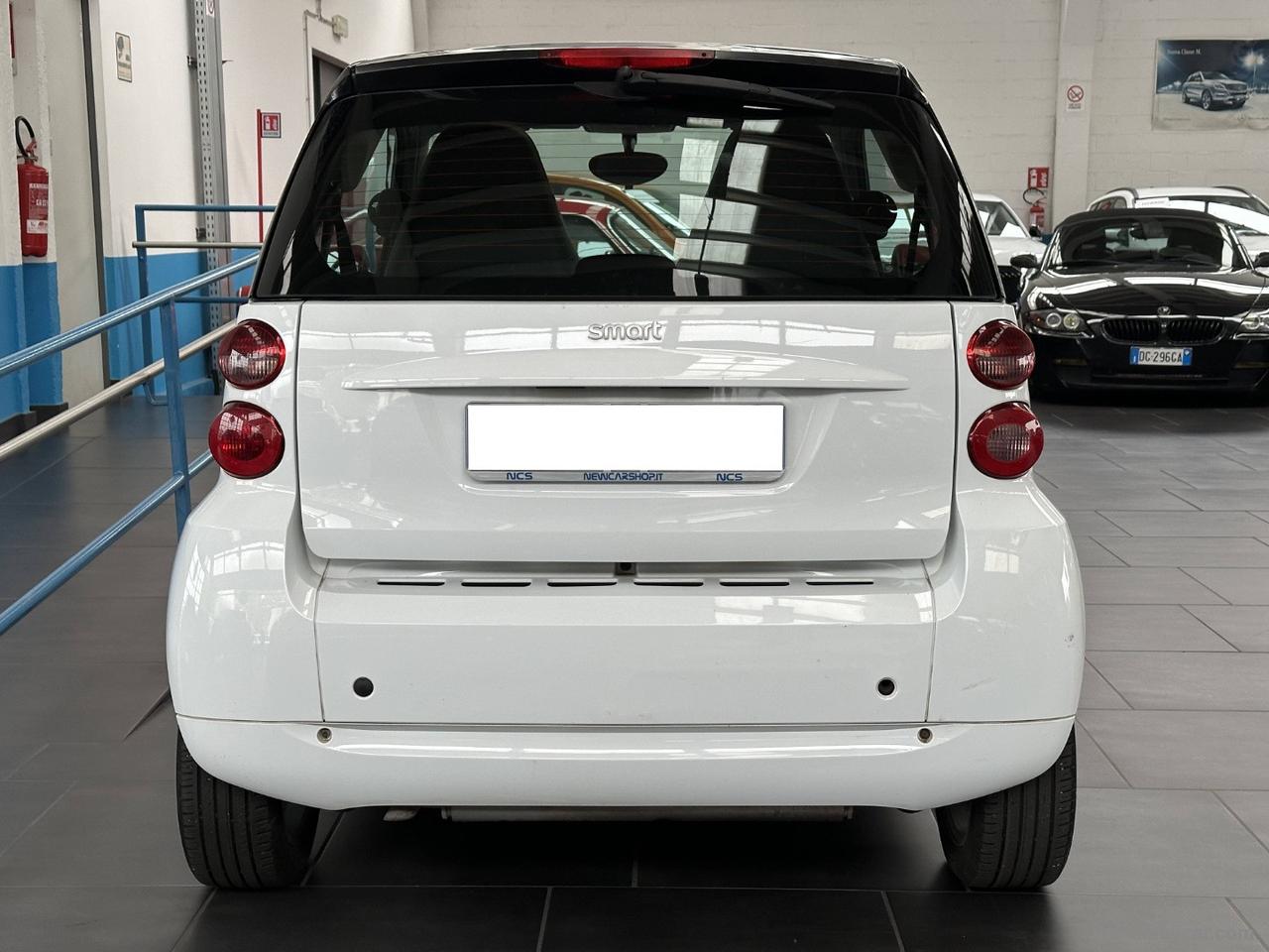 SMART fortwo 1000 52 kW MHD coupé pulse