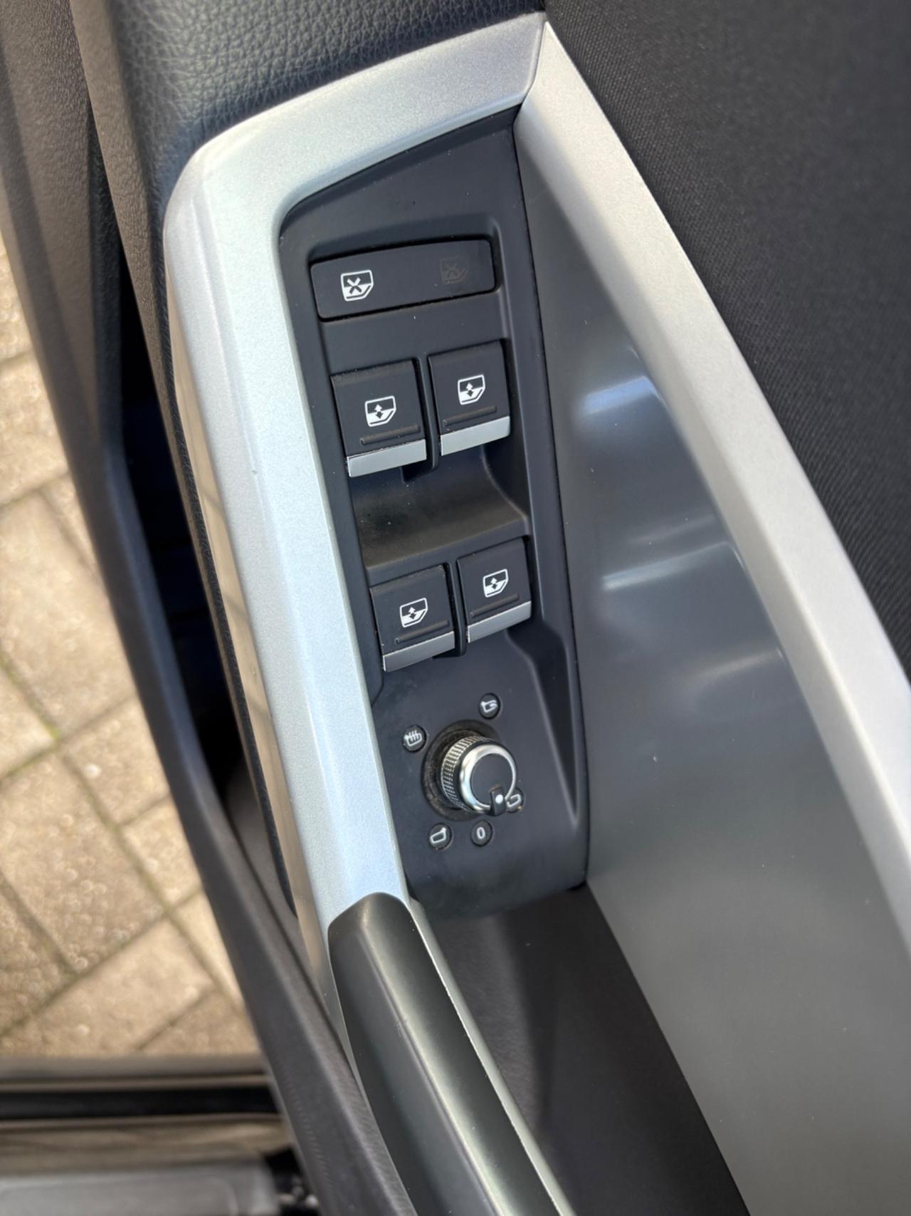 Audi Q3 35 TDI S tronic Business Advanced