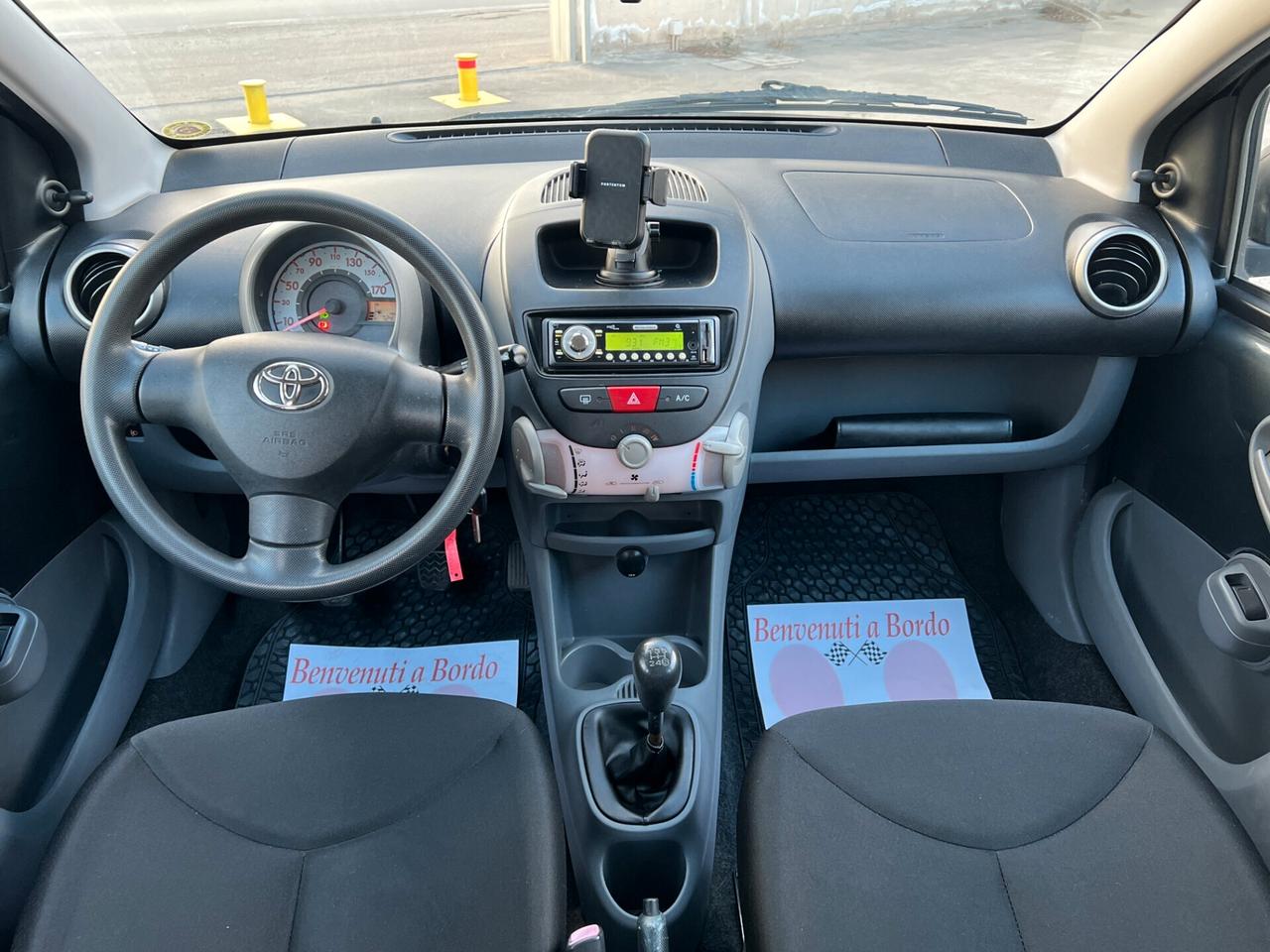 Toyota Aygo 1.0 Now TAGLIANDATA CON GARANZIA