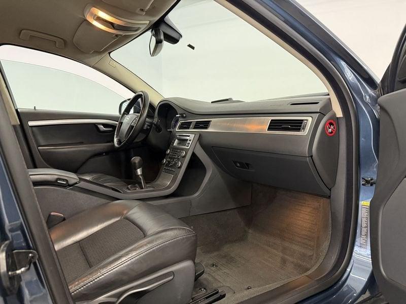 Volvo V70 V70 2.4 D Geartronic R-design