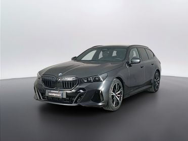 BMW Serie 5 G61 2024 Touring - 520d Touring 48V xdrive MSport Pro auto