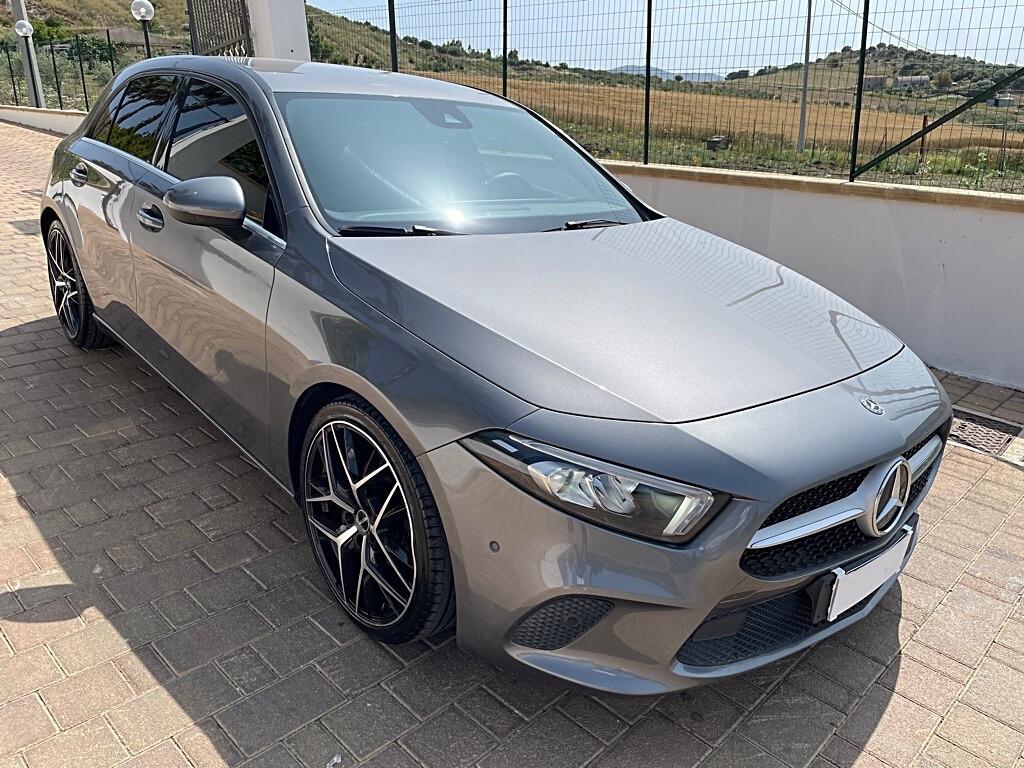 Mercedes-benz A 180D Automatic Sport Nav