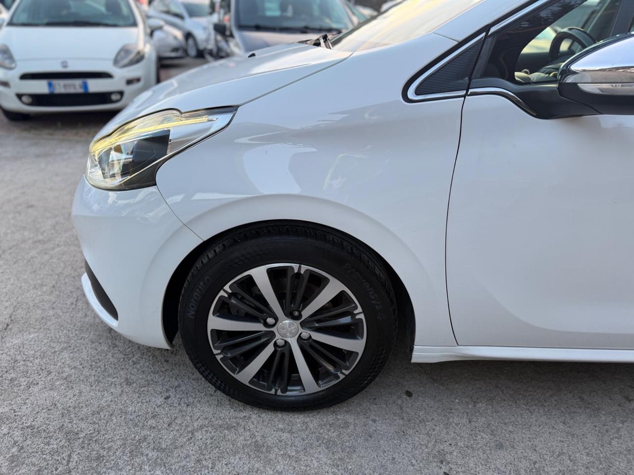 Peugeot 208 BlueHDi 75 5 porte Allure Km Certificati