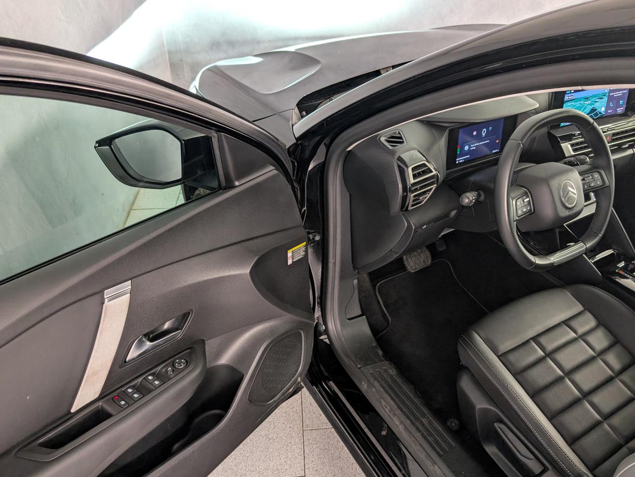 Citroen c4 x 1.2 puretech 130cv EAT8 Max