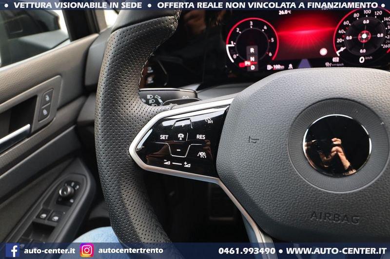 Volkswagen Golf 8 GTD DSG 2.0 TDI 200CV 19 IQ.LIGHT LED