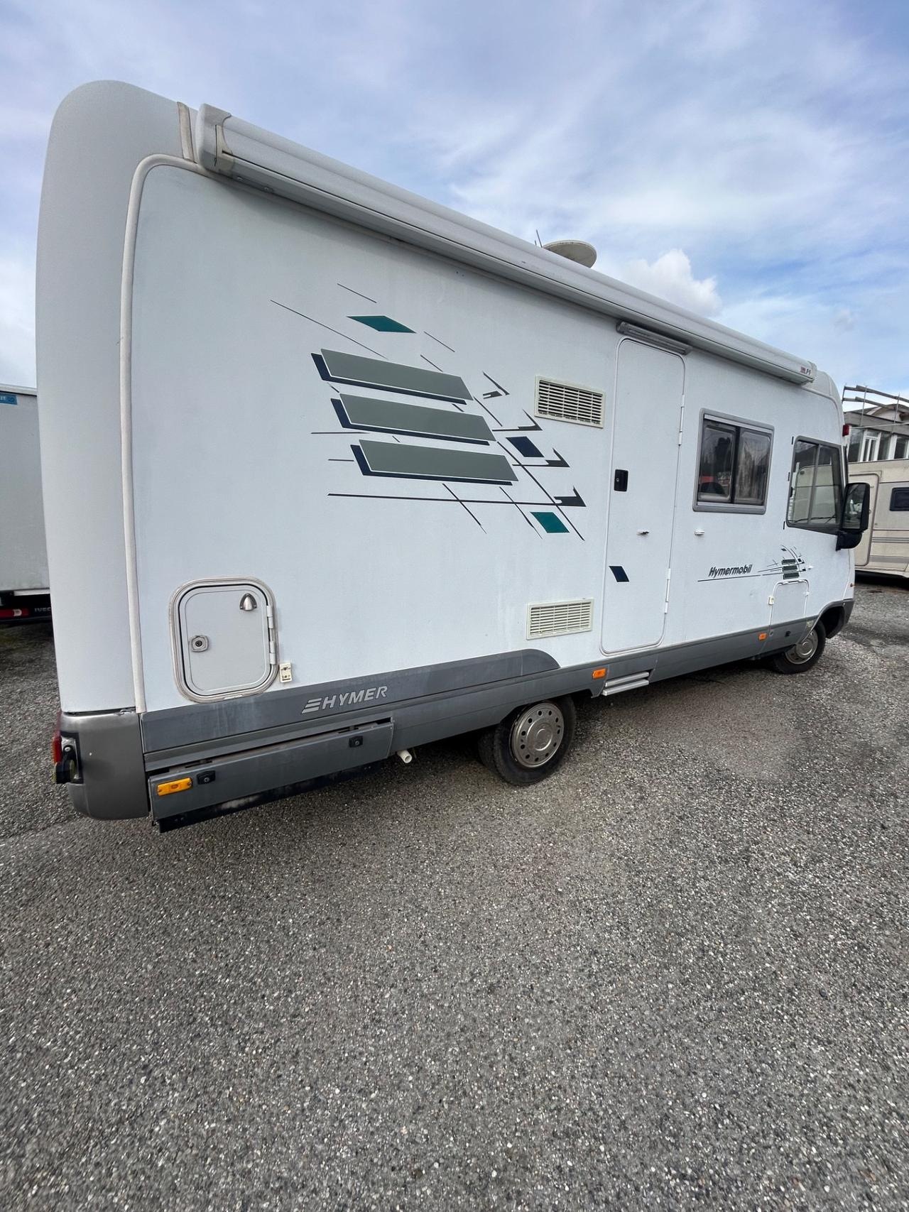 Motorhome hymer del 2000 in saldo 824