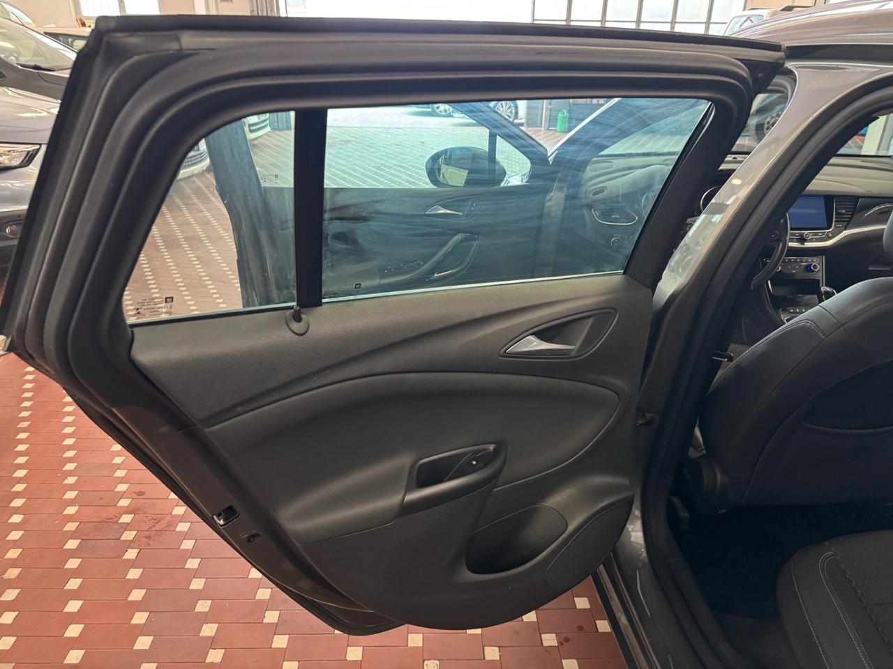 Opel Astra 1.4 Turbo 110CV EcoM Sports Tourer Innovation - UNICO PROPRIETARIO