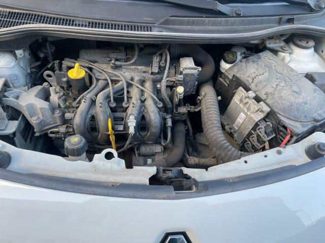 RENAULT Twingo 1.2 BENZ 58 CV 8V ADATTA A NEOPATENTATI