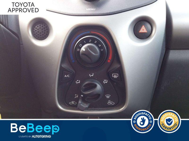 Toyota Aygo 5P 1.0 X-PLAY M-MT MY15