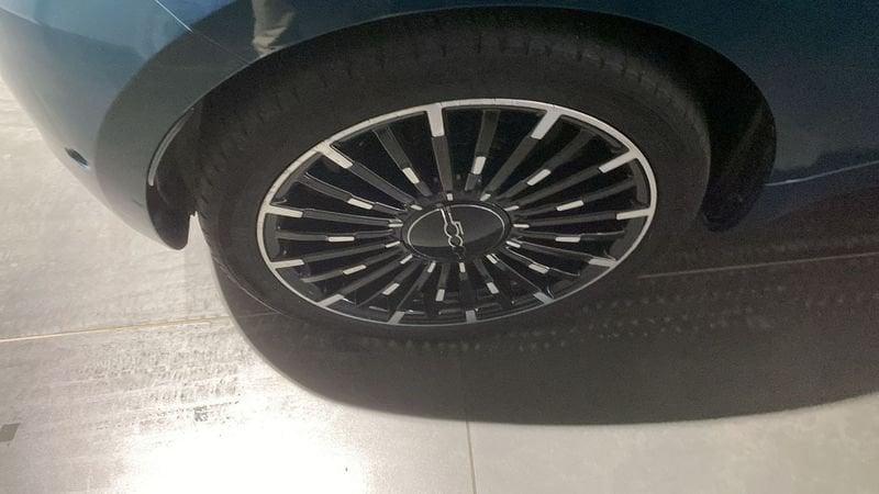 FIAT 500 La Prima Berlina