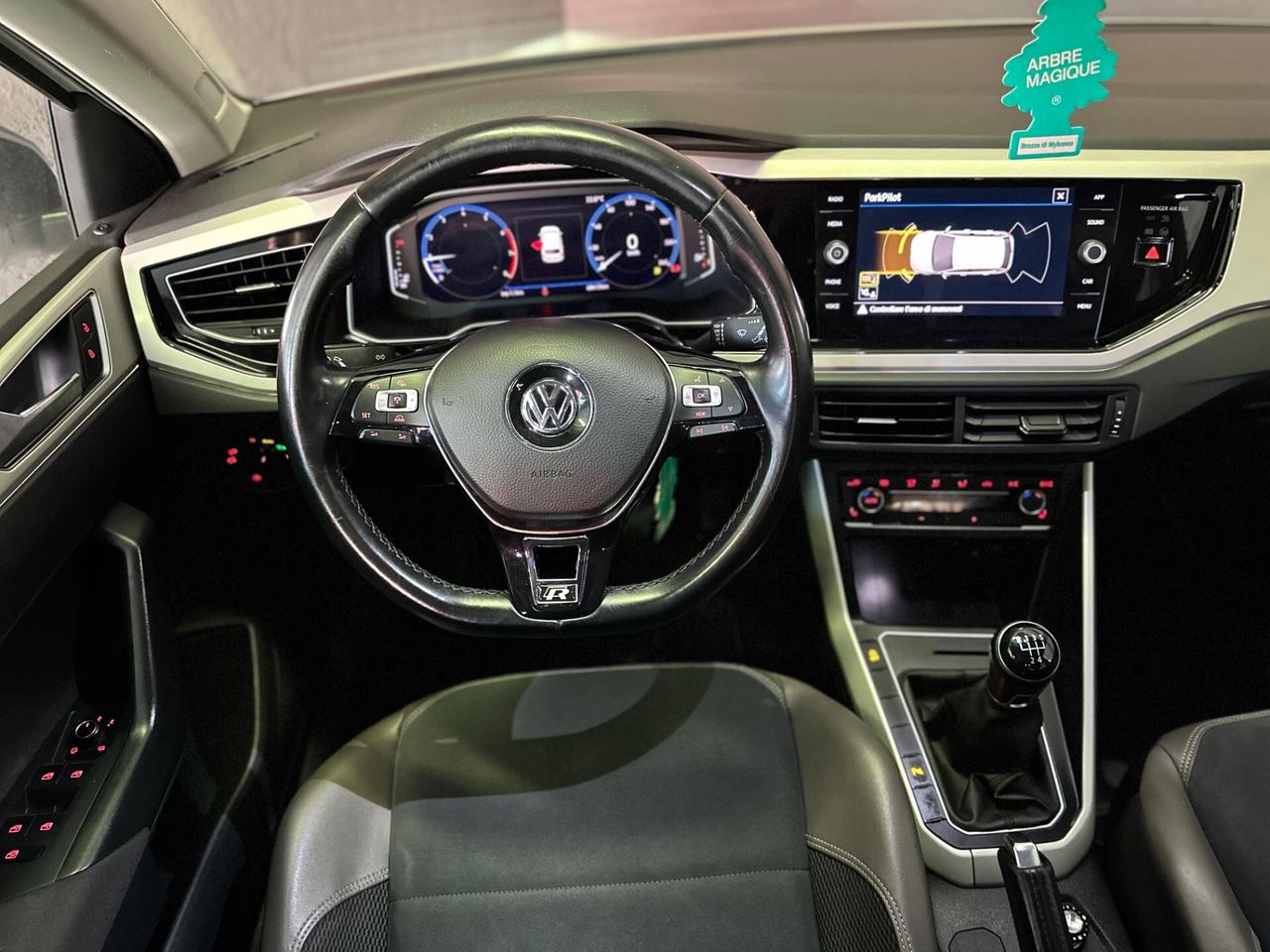 Volkswagen Polo 1.0 TSI 115 CV R-LINE