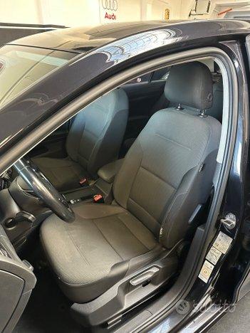 Volkswagen Golf 7.5 Business 1.6 TDI 5p. GANCIO TR