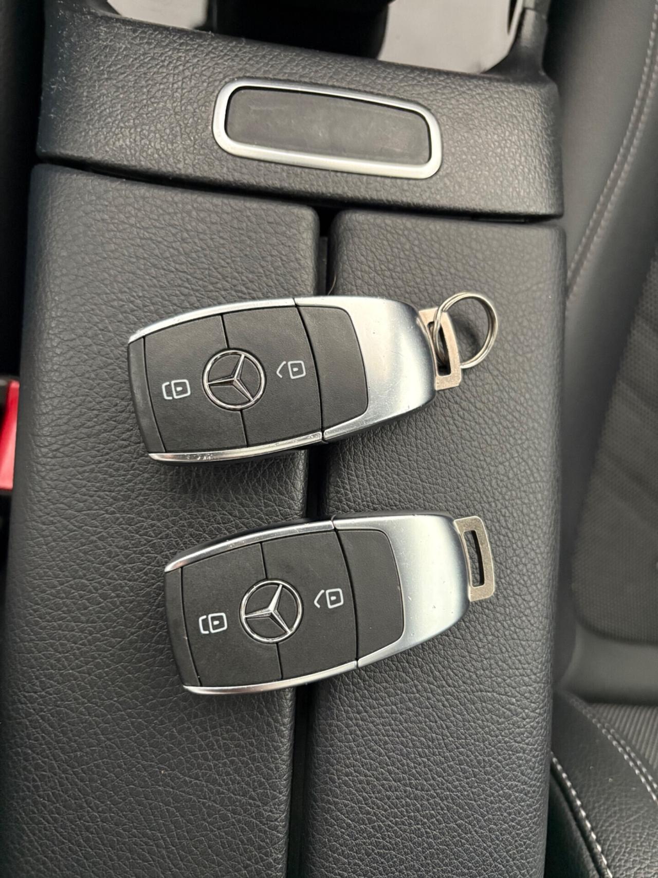 Mercedes-benz GLB 200 d Automatic TETTO PANORAMICO
