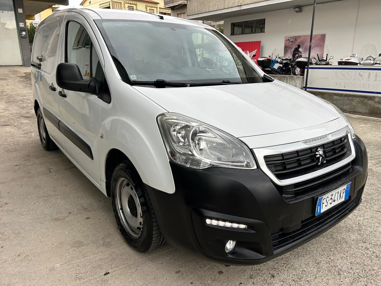 Peugeot PARTNER 1.6 HDI 3 POSTI “ COME NUOVO”