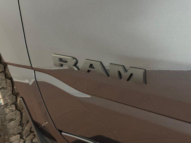 DODGE RAM R 1500 5.7 SPORT