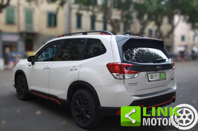 SUBARU Forester 2.0 e-Boxer MHEV CVT Lineartronic 4dventure