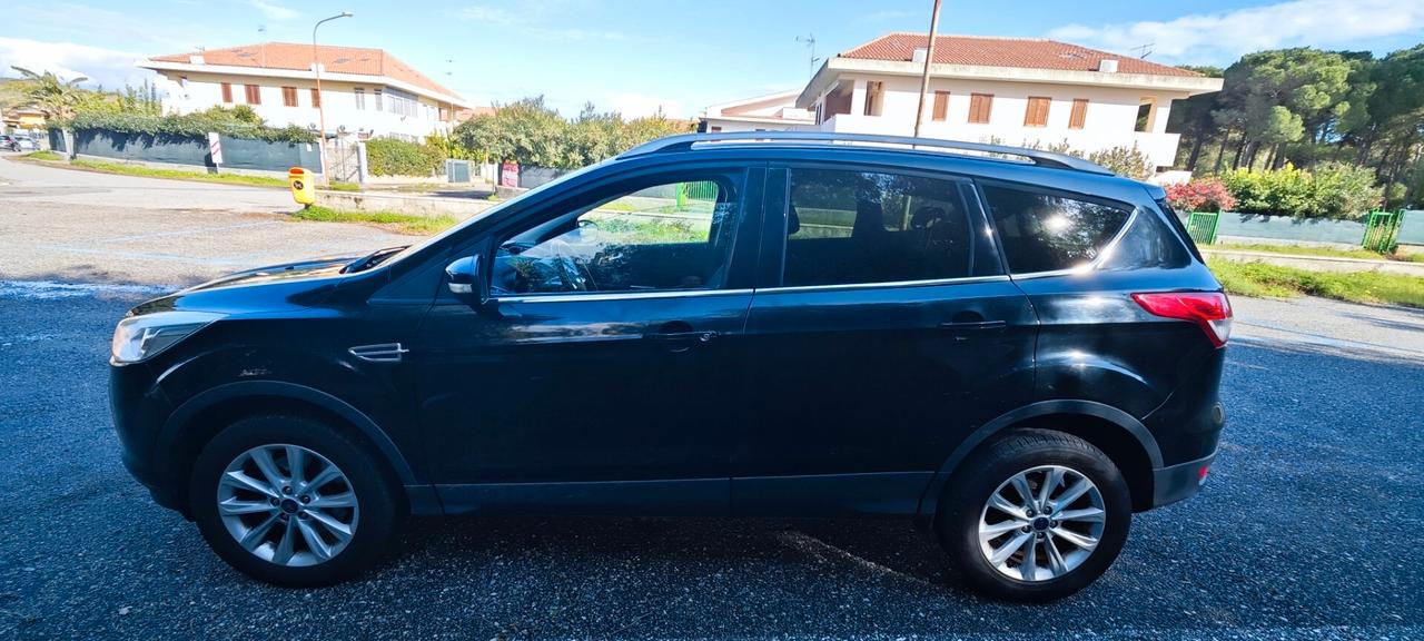 Ford Kuga 2.0 TDCI 120 CV S&S 2WD Titanium