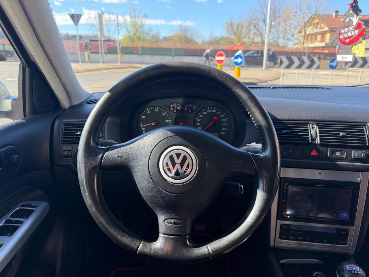 Volkswagen Golf GTI 1.8 turbo 20V cat 3p.