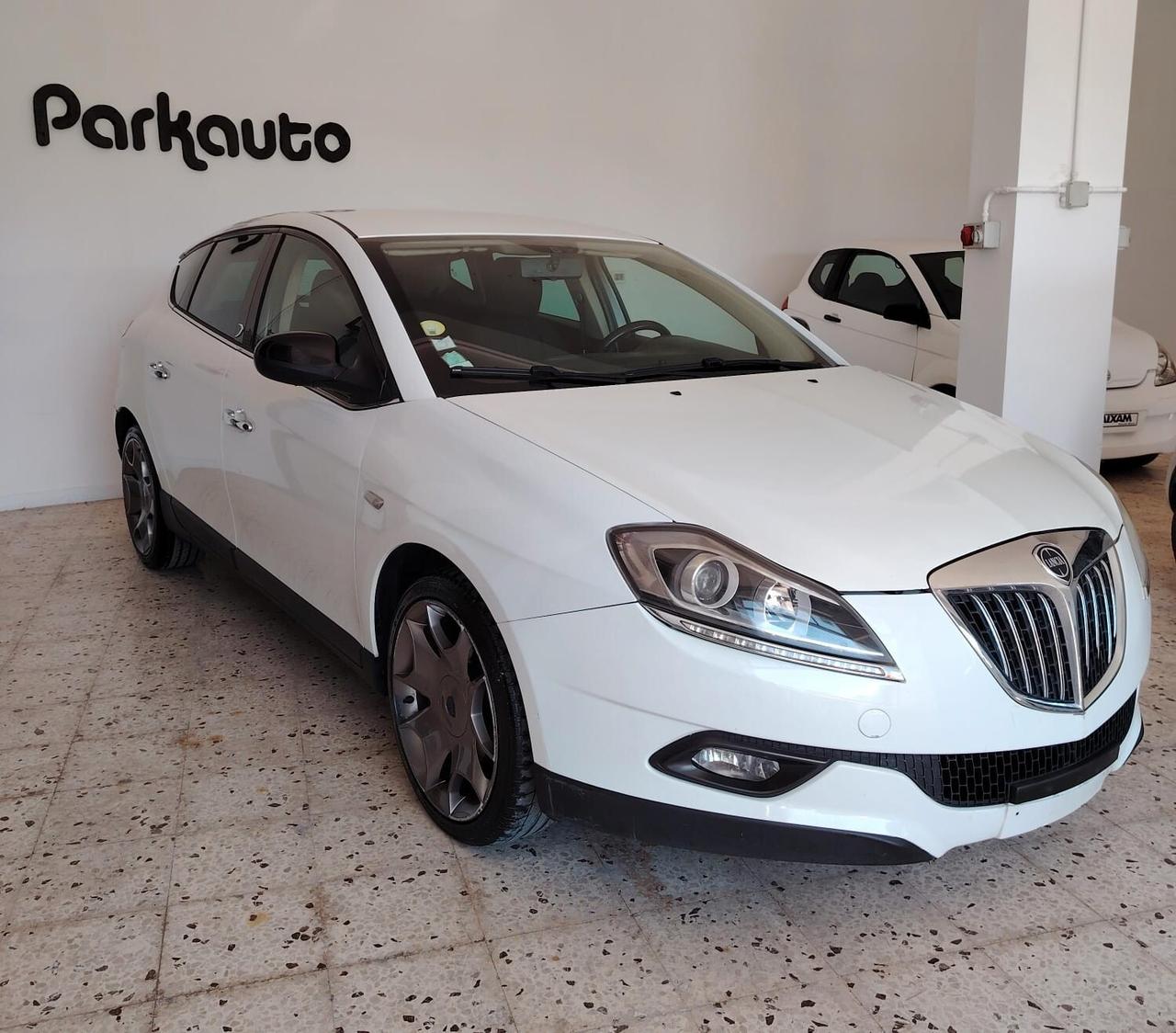 Lancia Delta 1.6 MJT DPF Silver 120 cv