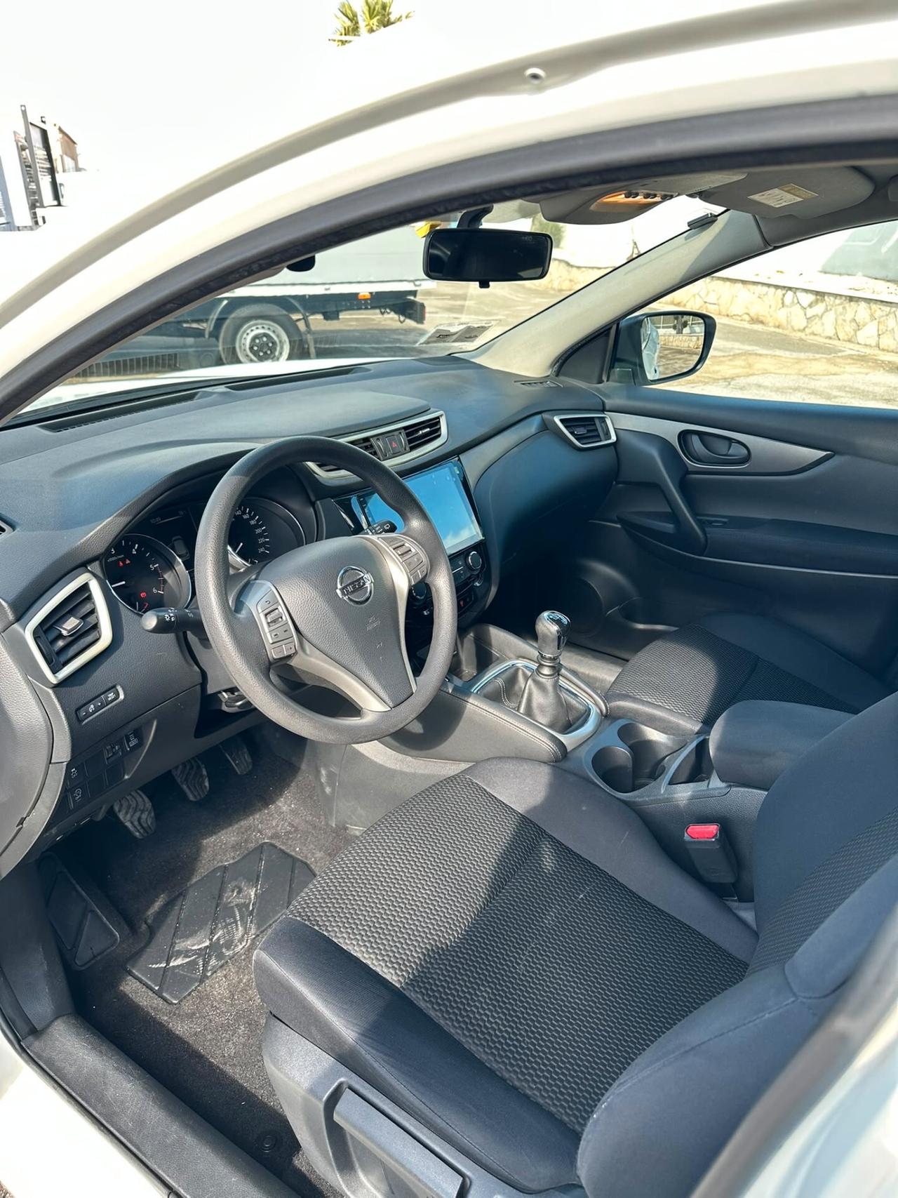 NISSAN QASHQAI 1.6 dCi 4WD Business