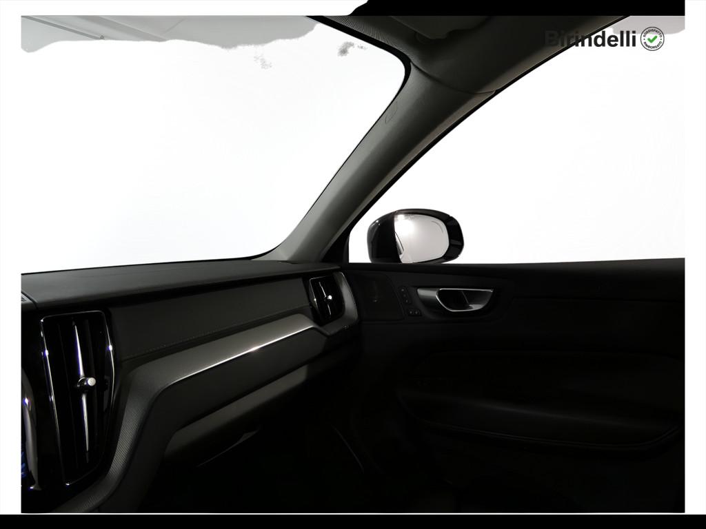 VOLVO XC60 (2017-->) - XC60 B4 (d) AWD automatico Ultimate Dark