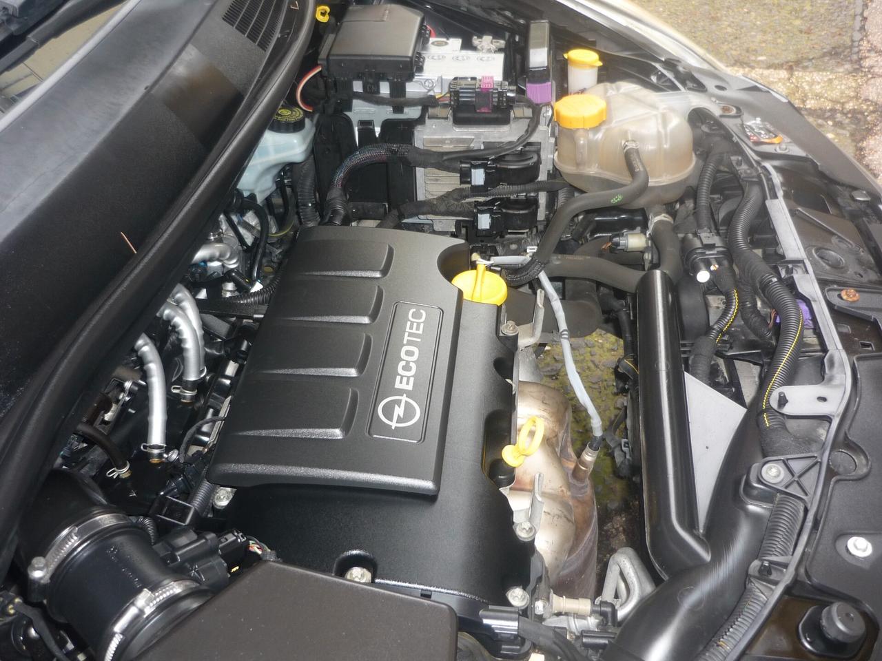 Opel Corsa 1.2 85CV 5 porte GPL-TECH Edition