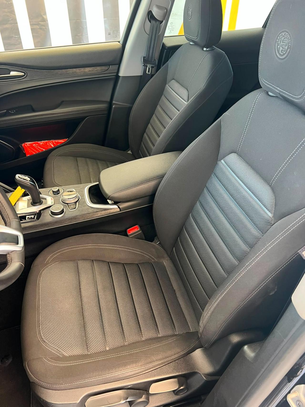 Alfa Romeo Stelvio 2.2 Turbodiesel 190 CV AT8 RWD Business