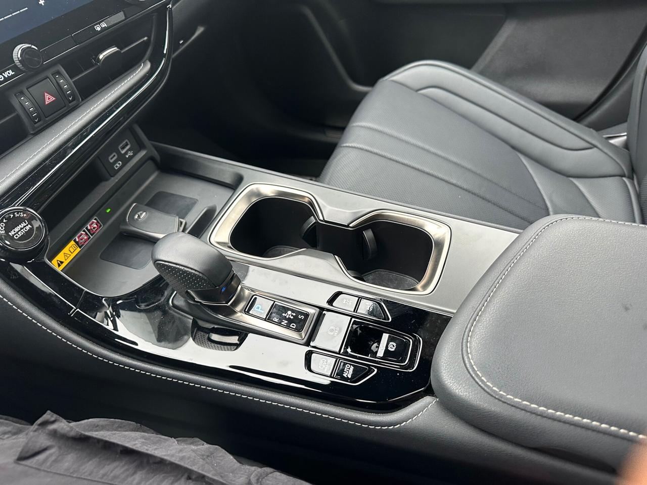 Lexus NX450H Plug-in 4WD F-Sport