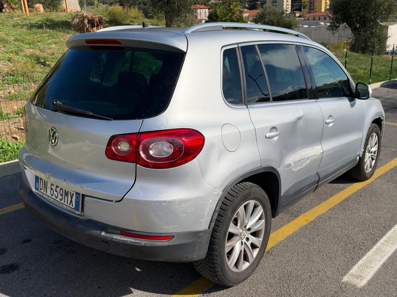 Volkswagen Tiguan 2.0 16V TDI DPF Sport & Style (18°)