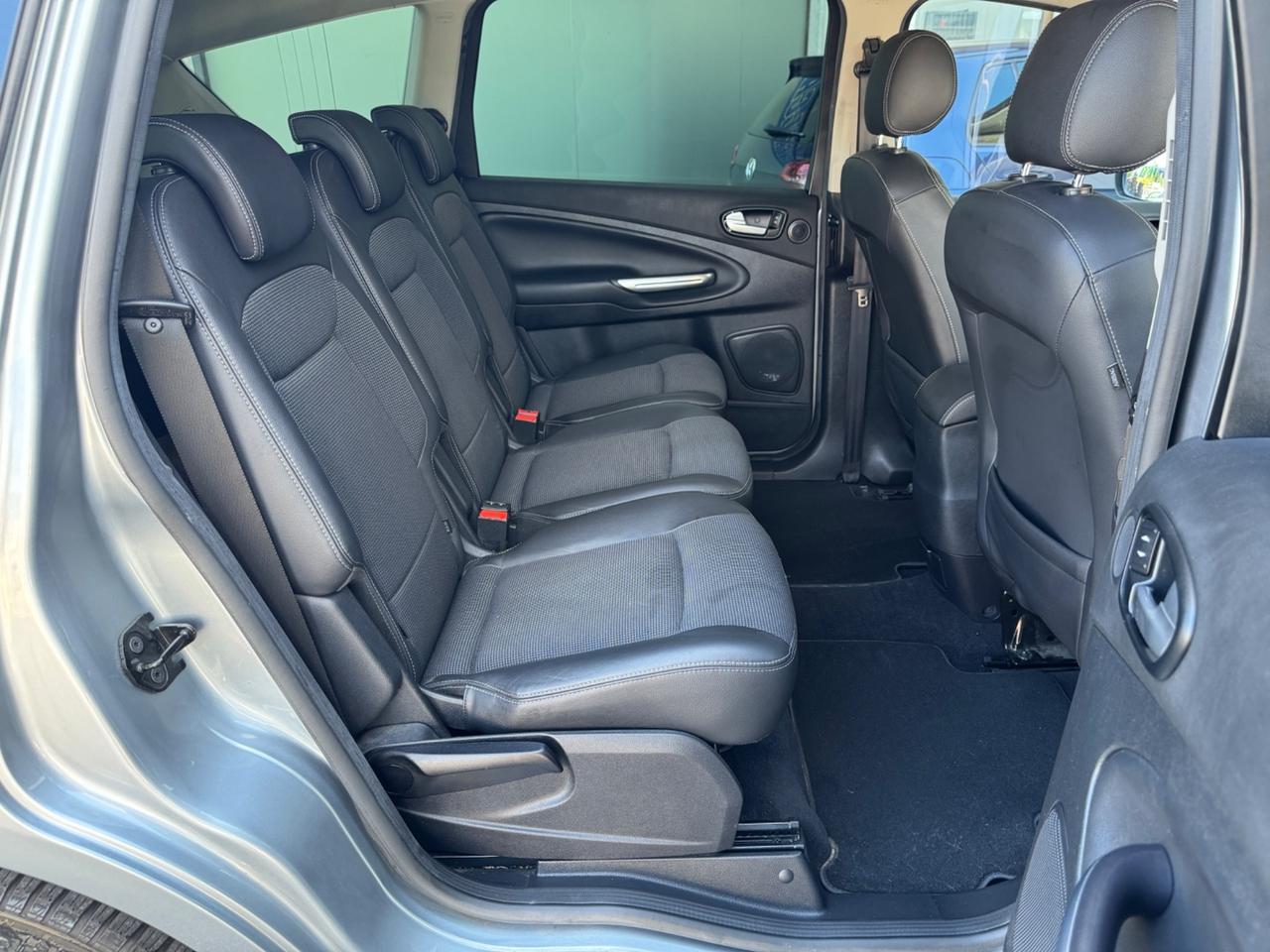 Ford S-Max 2.0 TDCi 140CV Titanium 2009