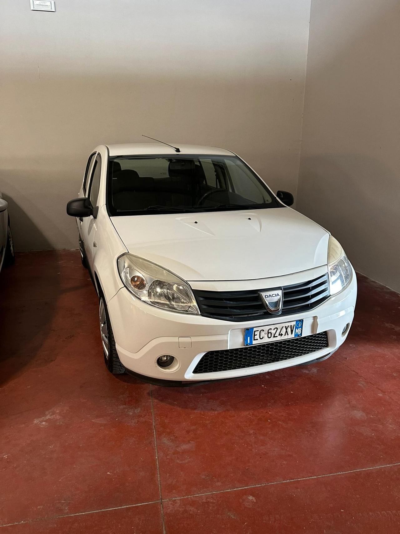 Dacia Sandero 1.4 8V GPL Lauréate