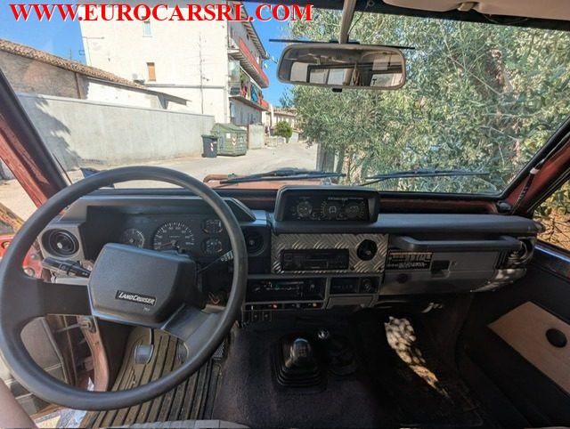 TOYOTA Land Cruiser 2.5 turbodiesel hard-top Bj-73
