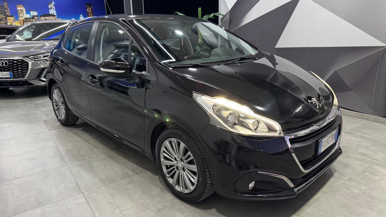 Peugeot 208 BlueHDi 75 5 porte Allure