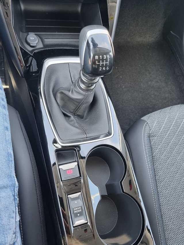 Peugeot 208 Allure PureTech 100cv KM ZERO