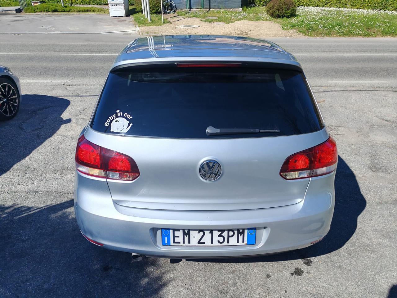 Volkswagen Golf 1.6 TDI DPF 5p. United
