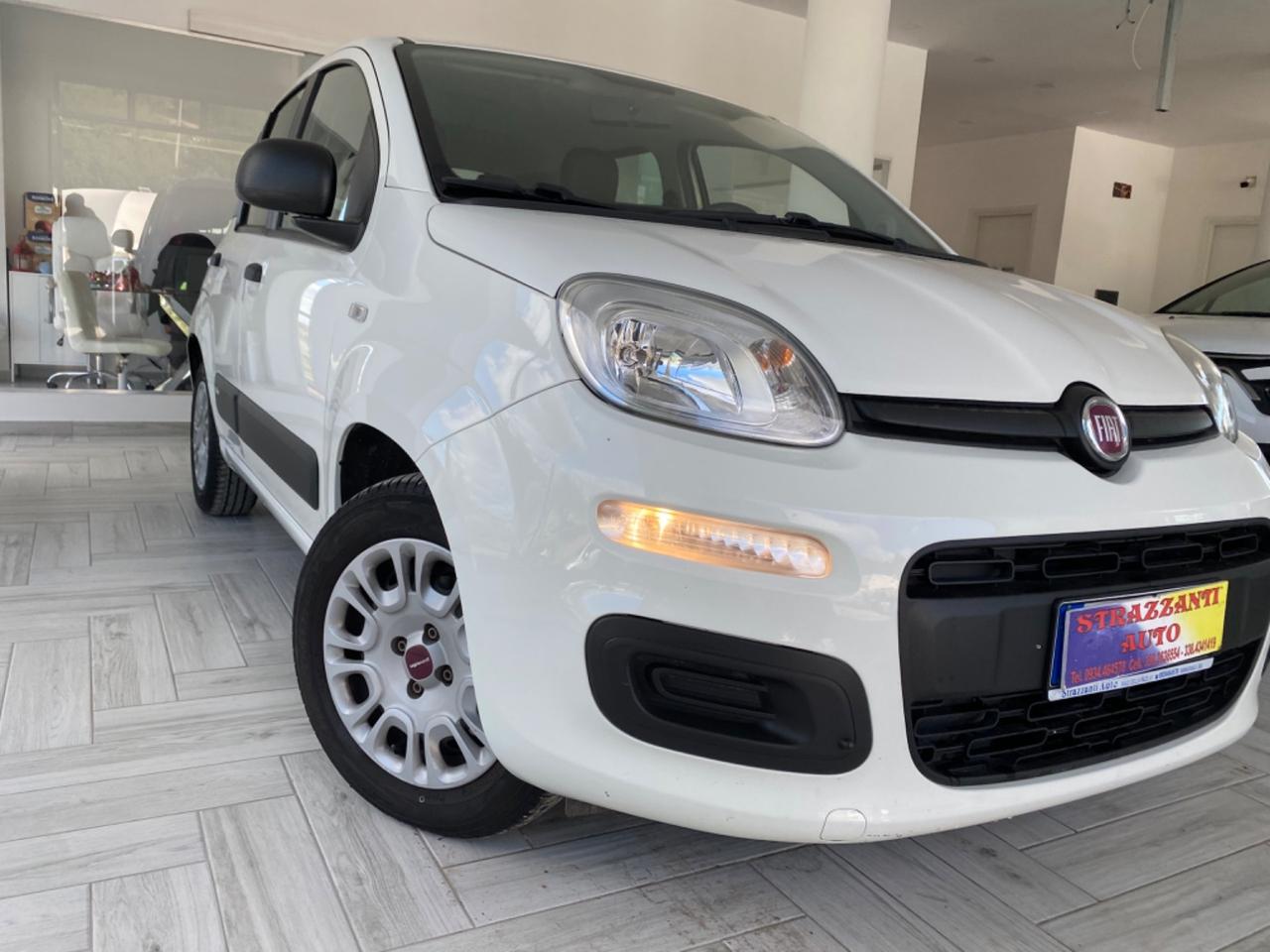 Fiat Panda 1.2 69cv LOUNGE DA VETRINA2017