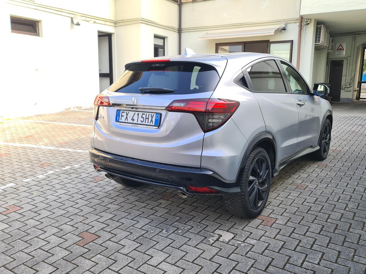 Honda HR-V 1.5 182cv Executive Navi - unicoprop.