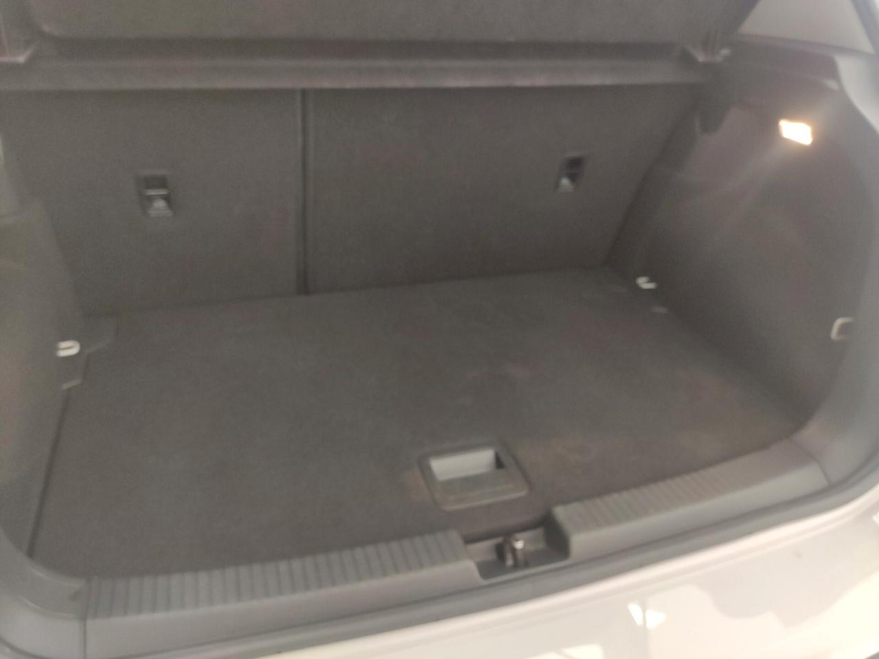 Volkswagen T-Cross 1.0 TSI Style